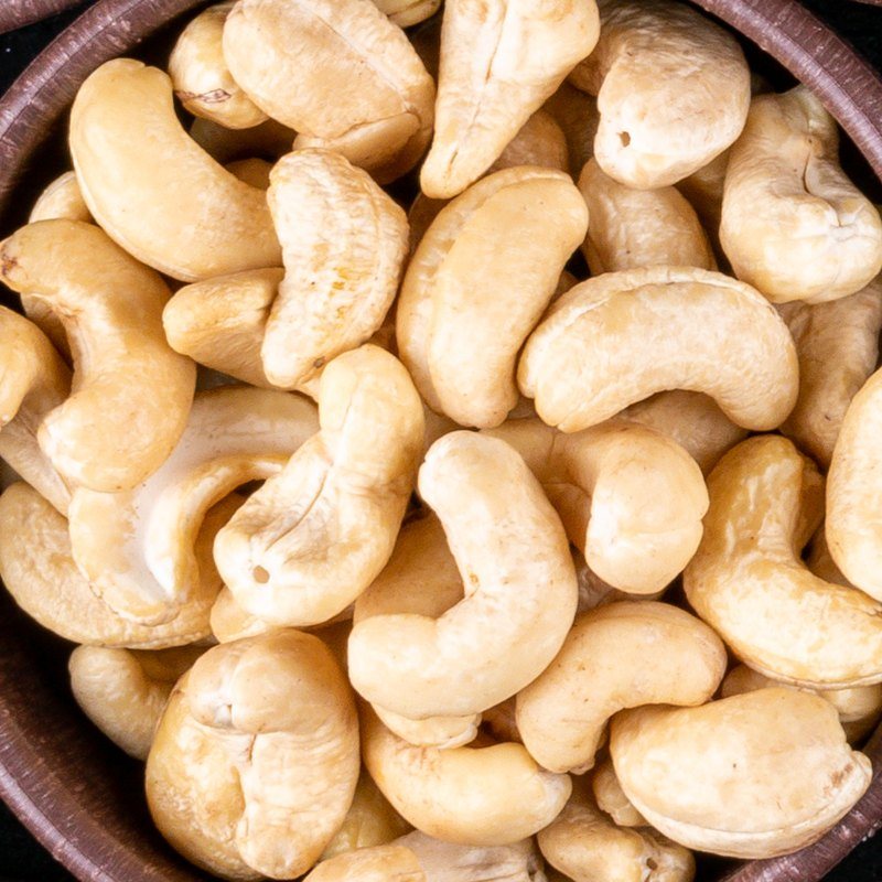 Cashews W320